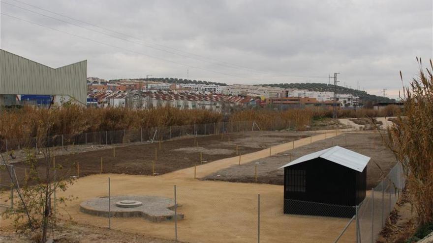 Culminan las obras del proyecto de huertos sociales junto al río