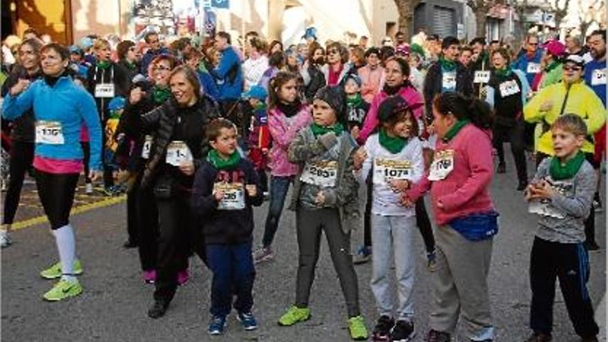 450 inscrits a la cursa benèfica de la Dona a la Jonquera