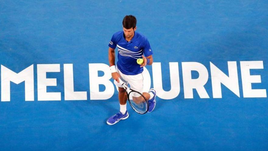 Djokovic derrota a Tsonga y accede a la tercera ronda en Australia