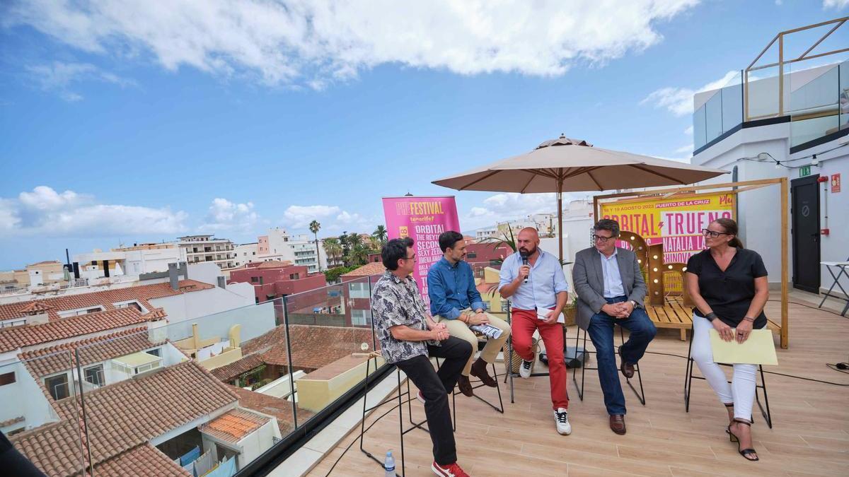 Ulises Salazar, Lope Afonso, Marco González, José Carlos Acha y Sara Encinoso en la presentación del festival.