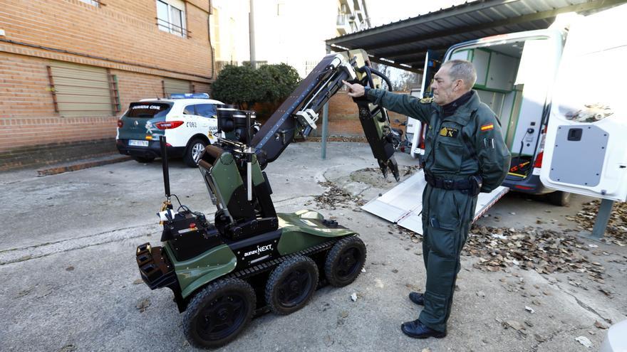 Los Tédax de la Guardia Civil en Aragón: &quot;Tenemos la enseñanza de todos los que han venido y todos los que han caído&quot;