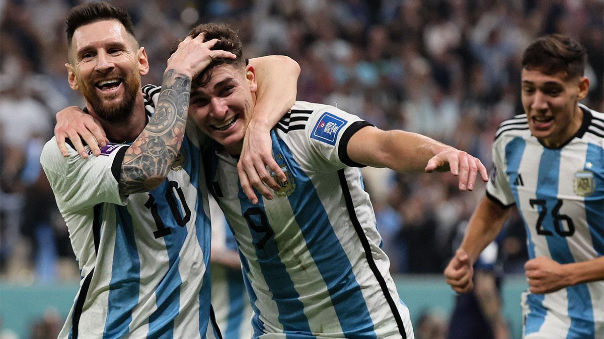 Argentina - Croacia | La maravillosa jugada de Messi que dio el tercero a Argentina.