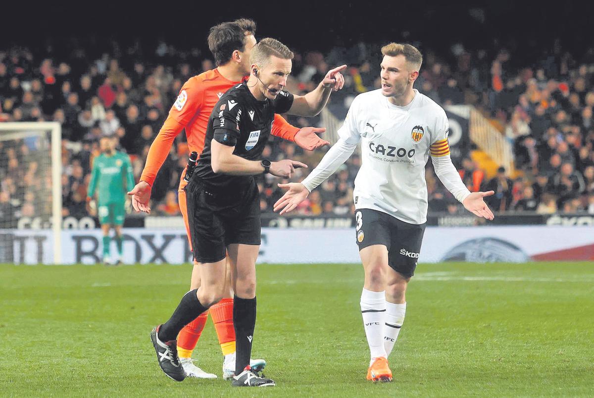 Valencia. Partido de liga Valencia CF - Real Sociedad