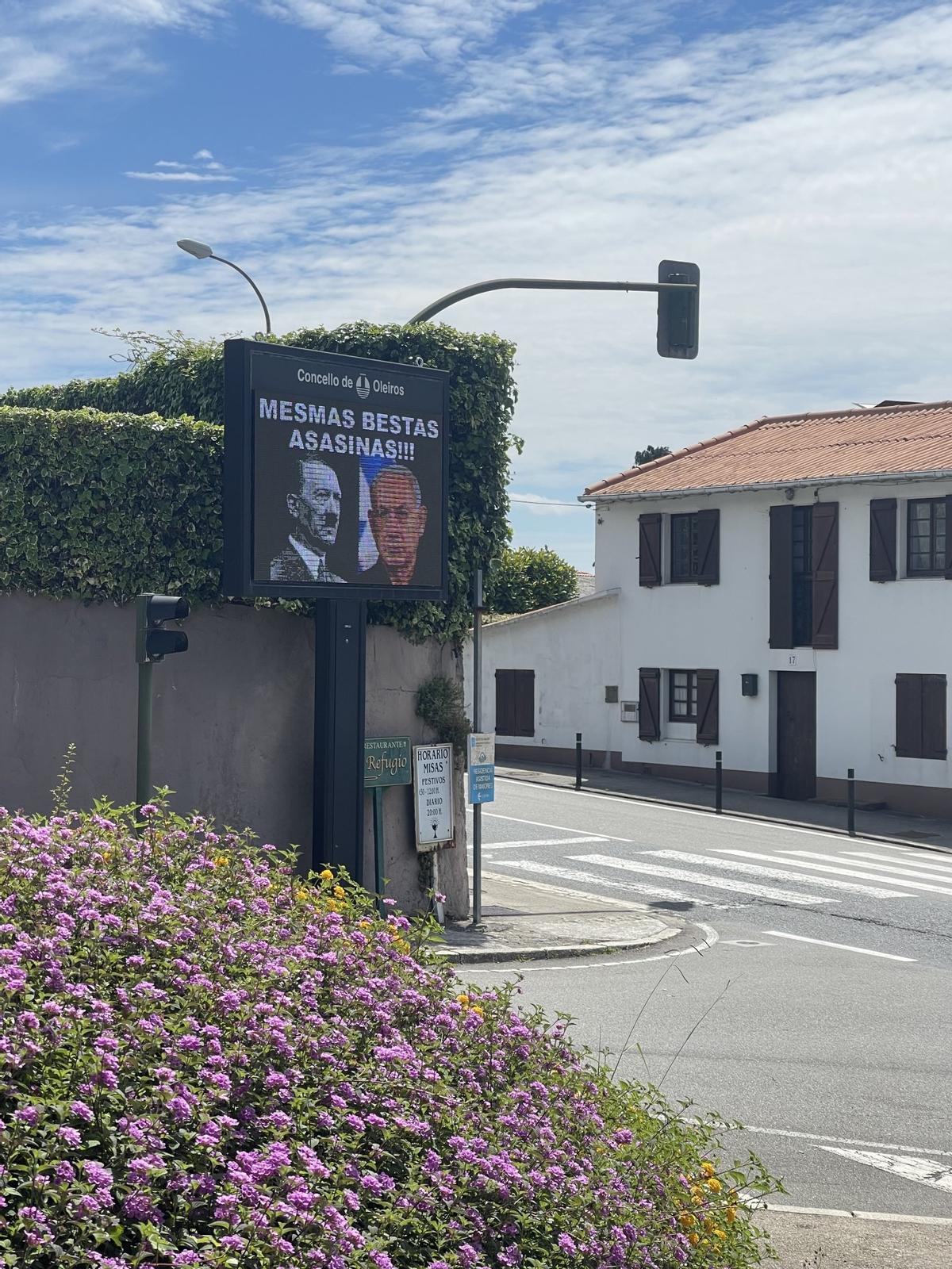 Una imagen de los paneles informativos denunciados por la Asociación Acción y Comunicación Sobre Oriente Medio