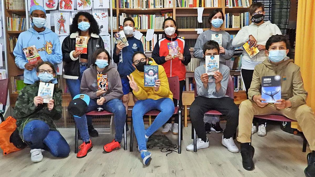 Los escolares tragalibros planean su mes más literario | FERNANDO CASANOVA