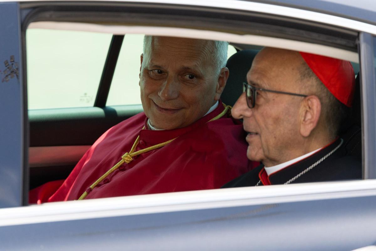 Llegada del papa León XIV al aeropuerto de Barcelona