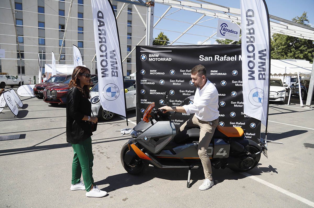 Exposición de los mejores vehículos eléctricos y eco en la Diputación de Córdoba