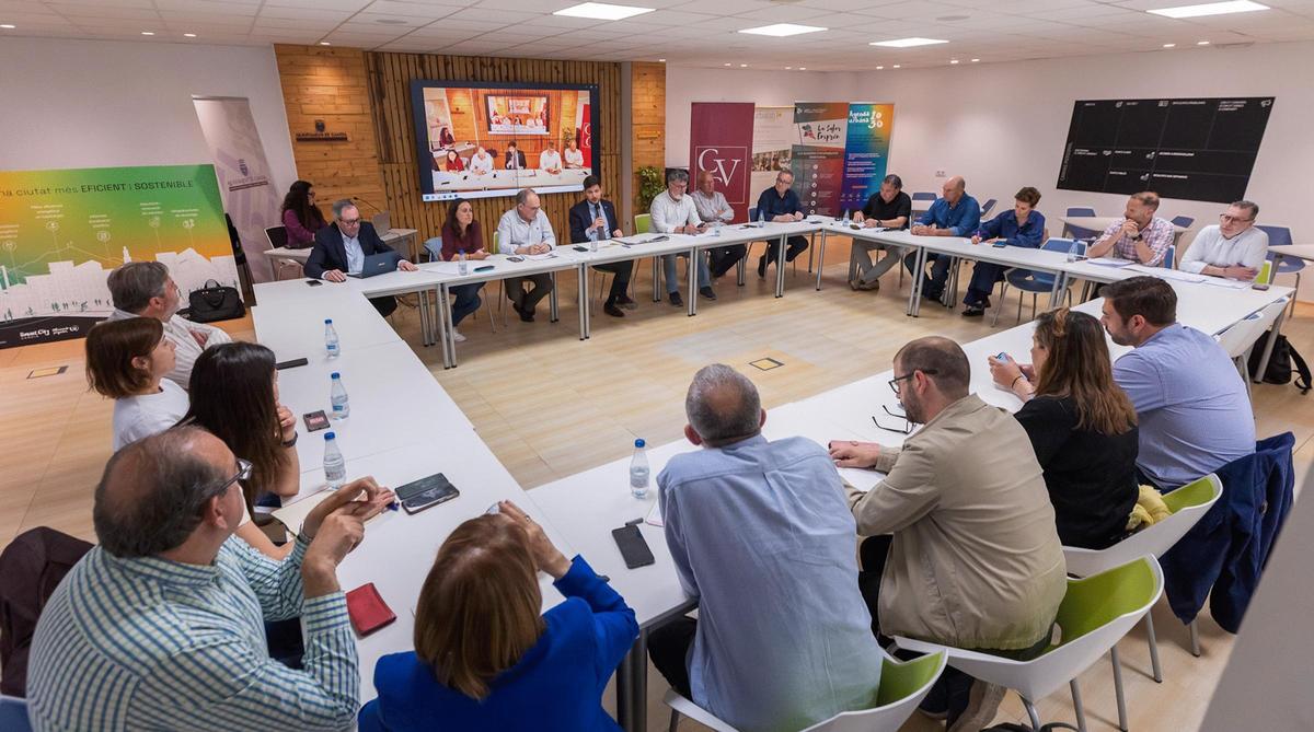 El Consorcio de las Comarcas Centrales aprueba nuevas iniciativas en el ámbito de la movilidad y la participación en Gandia