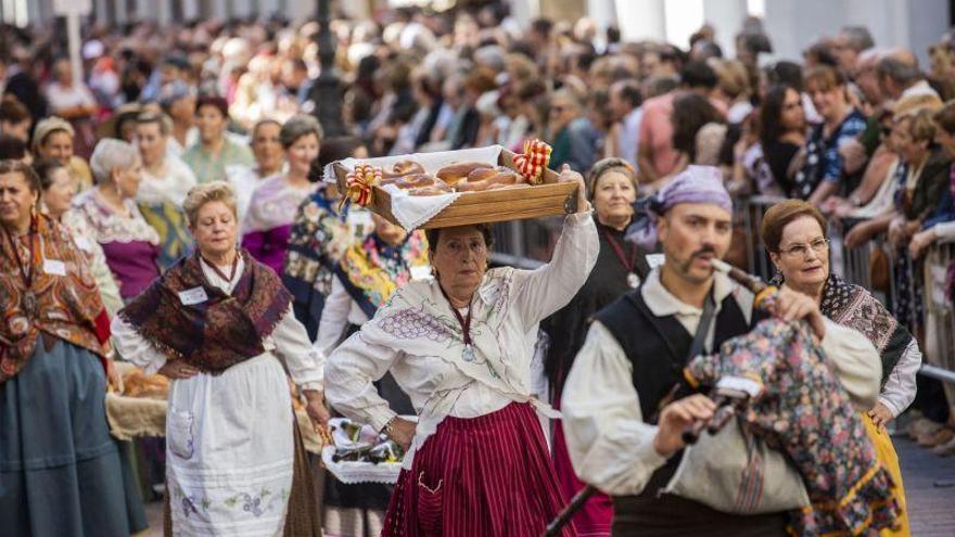 La Ofrenda de Frutos se suspende y se hará una colecta de alimentos