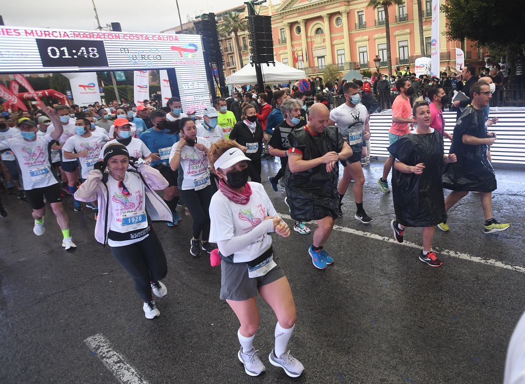 Así fue la salida de la maratón y la media maratón de Murcia (II)