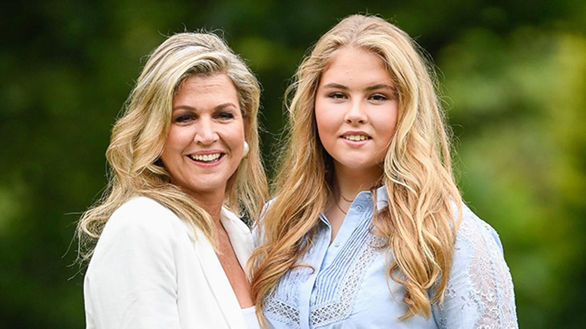 Maxima de Holanda y su hija mayor Amalia, heredera al trono