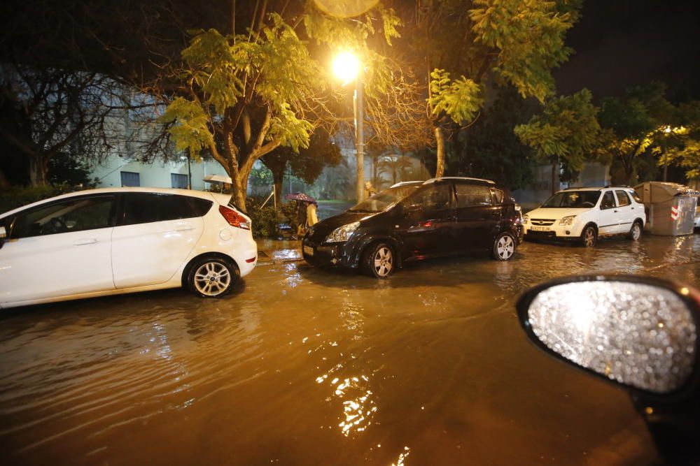 La lluvia llega a Alicante