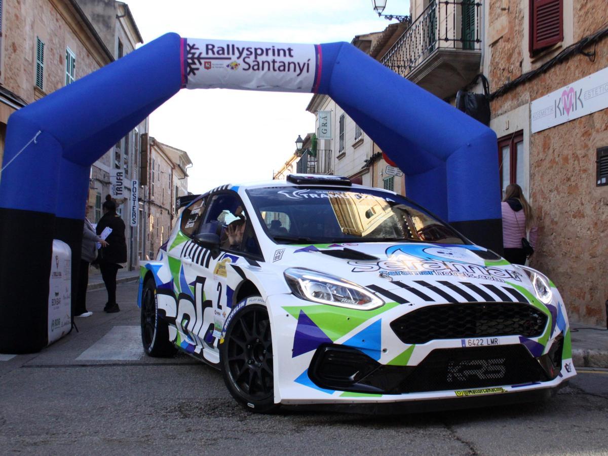 El Ford Fiesta de David García, en Santanyí.