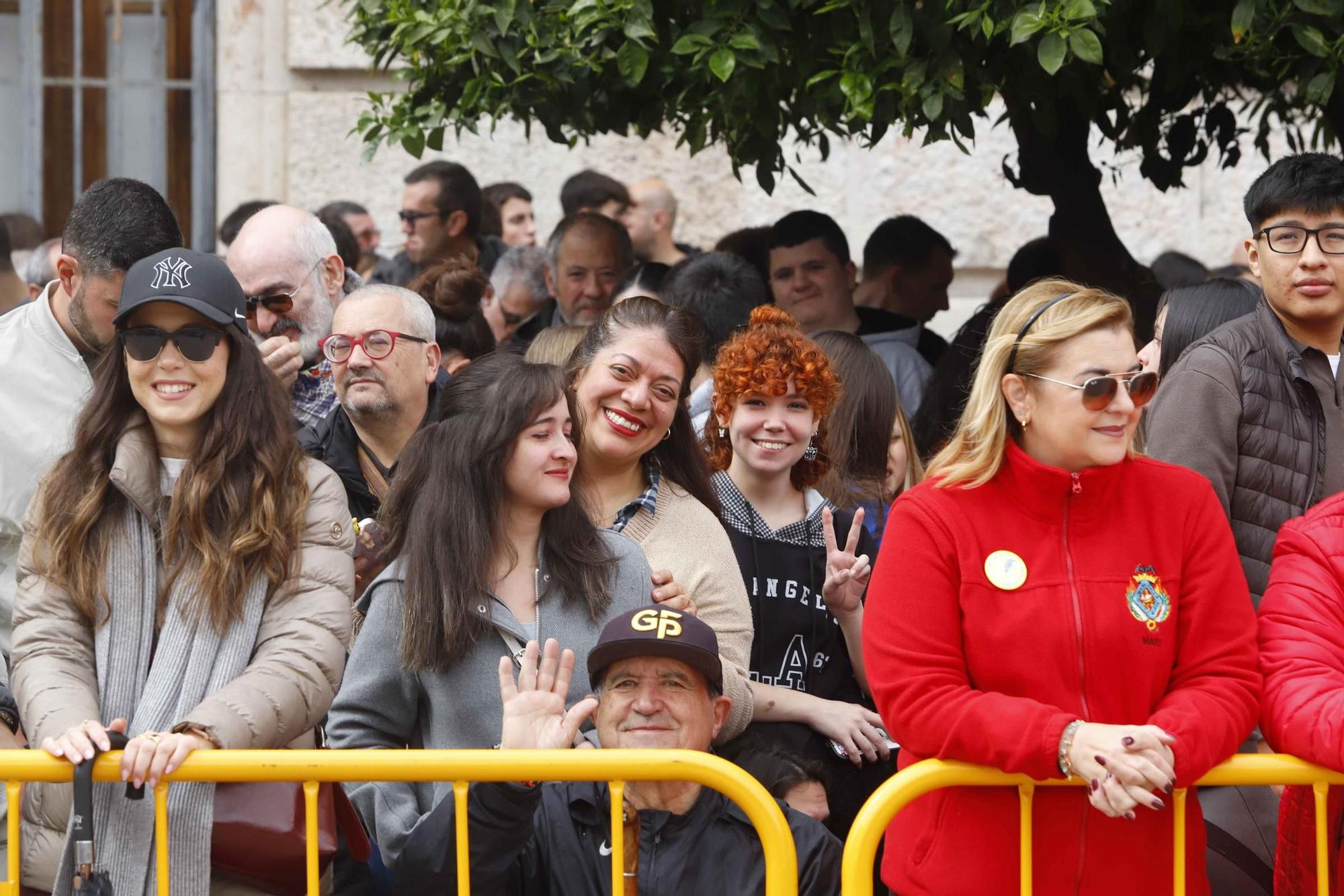 Búscate en la mascletà del viernes 7 de marzo