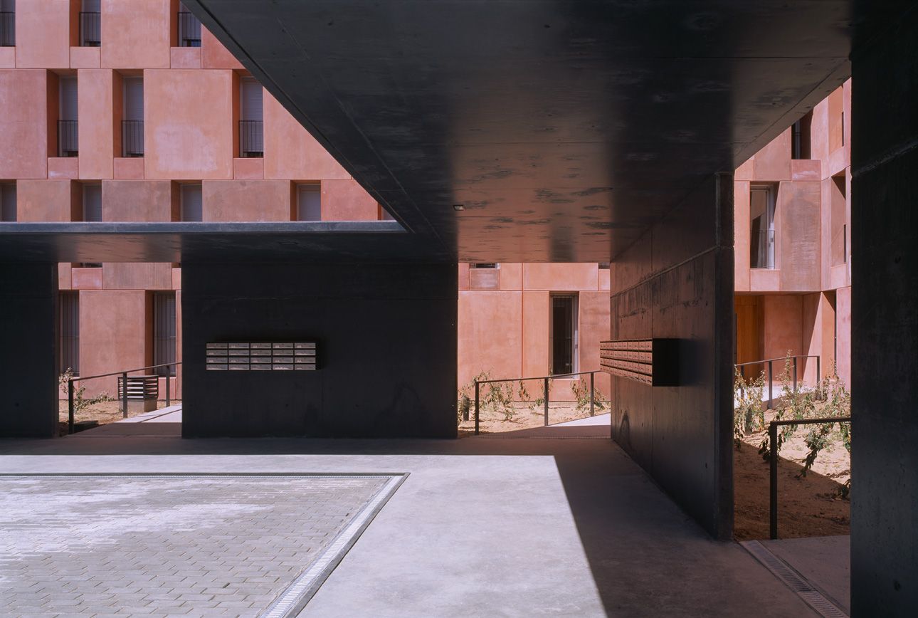 Edificio de viviendas sociales de David Chipperfield en Villaverde (Madrid).