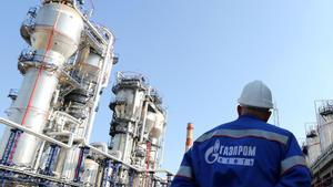 Operarios de Gazprom, empresa gasista rusa