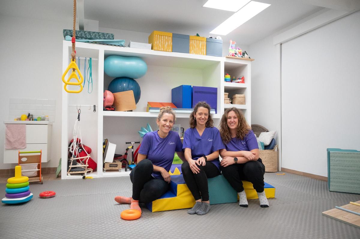 El equipo del centro Allana de Zaragoza, este viernes.