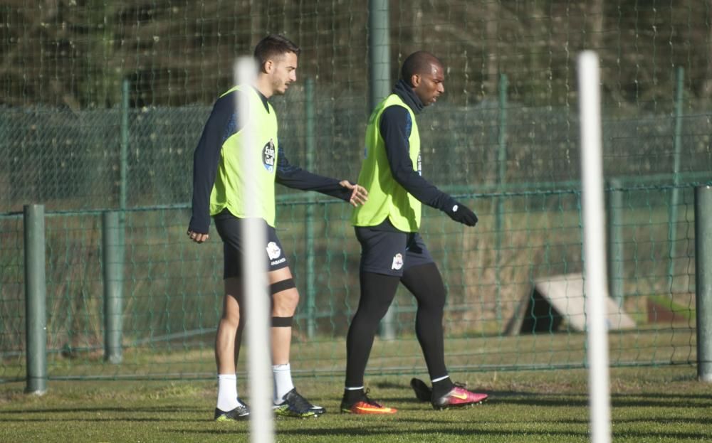 En la convocatoria para el partido ha entrado Andone, a quien se dio descanso ayer por unas molestias. También Babel después de recibir el alta médica.