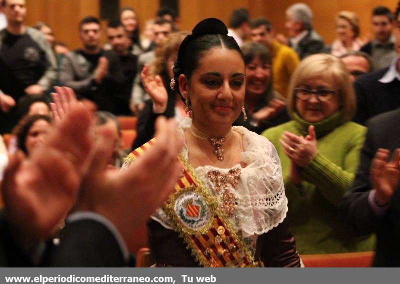 GALERIA FOTOS -- Vila-real homenajea a la reina y damas de fiestas