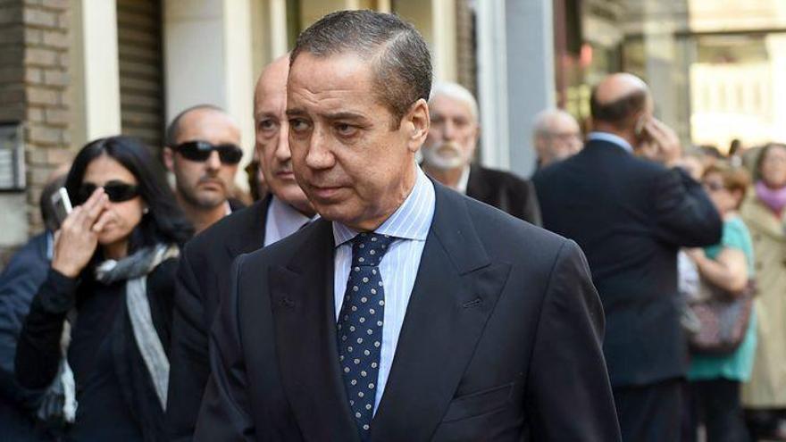 UCO ve indicios de delito de tráfico de influencias de Zaplana en una gestión