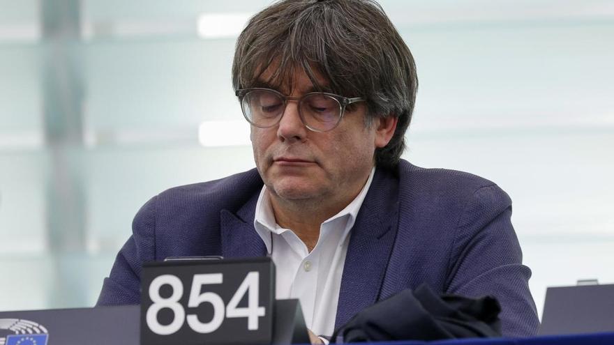 La fiscalía renuncia a volver a recurrir el procesamiento de Puigdemont