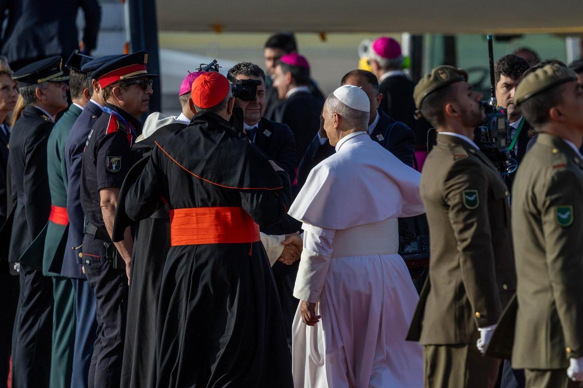 El papa León XIV se despide de Barcelona