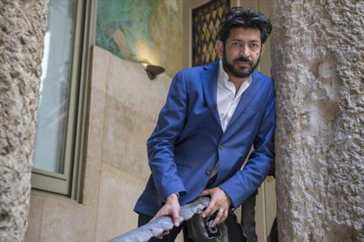 Siddhartha Mukherjee,ayer en la Pedrera. Siddhartha Mukherjee,ayer en la Pedrera.