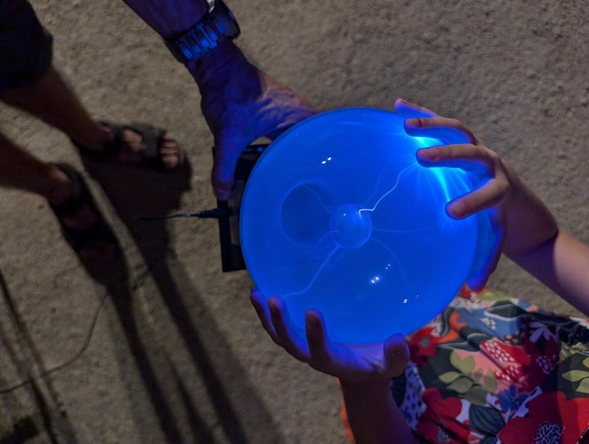 Uno de los talleres de astronomía dentro de la programación del catálogo de verano