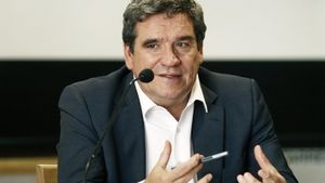 Escrivá ultima una tarifa plana de 80 euros per a autònoms a partir del 2023