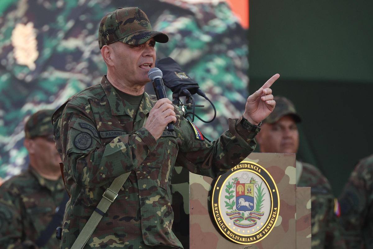 Ministro de Defensa dice que Venezuela está haciendo "todo" por evitar guerra con EE.UU.