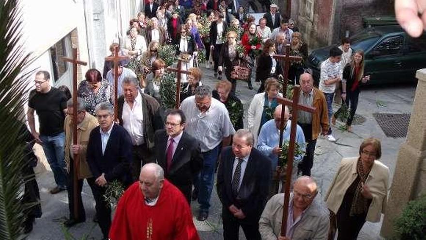 Religión, artesanía y gastronomía festiva