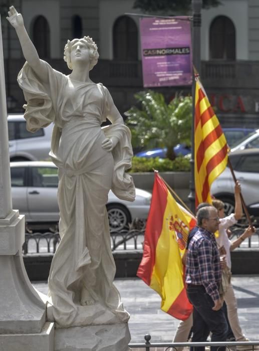 30/09/2017 LAS PALMAS DE GRAN CANARIA. Manifestación contra el 1-0 de San Telmo a Santa Ana. FOTO: J. PEREZ CURBELO