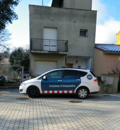 Imatges dels escorcolls que es van realitzar el dimarts 27 de febrer als habitatges familiars d'Anglès de Jordi Magentí