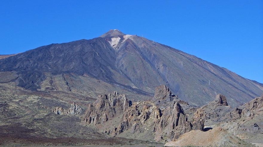 ¿Qué está pasando en el Teide? Continúan los seísmos junto al volcán