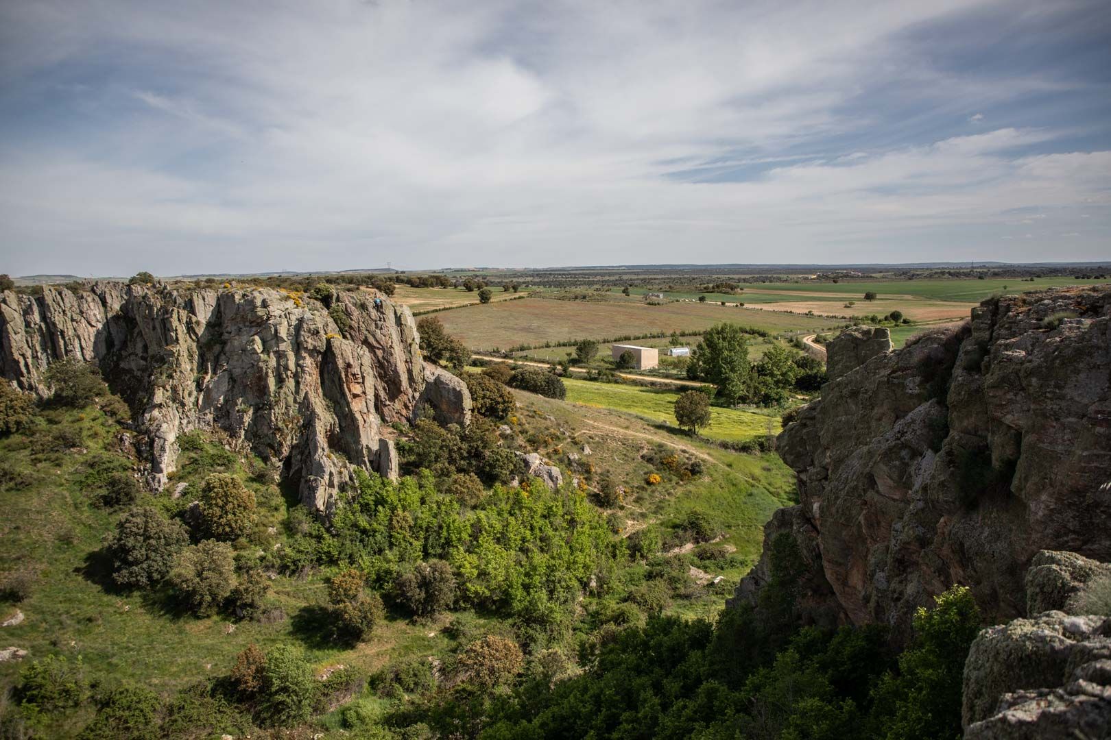 Escuela de escalada "El salto de la vieja"