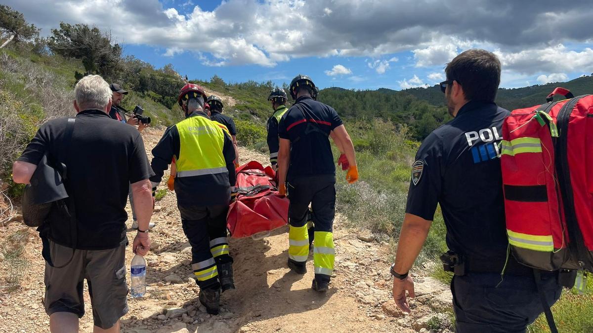 Un momento del complicado rescate en es Canaret.