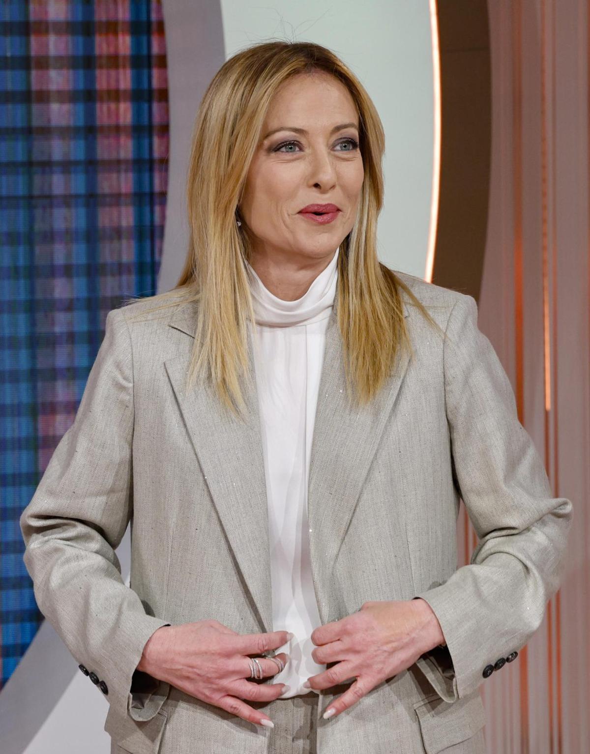 La primera ministra italiana, Giorgia Meloni, en un programa de televisión. | FABIO FRUSTACI / EFE