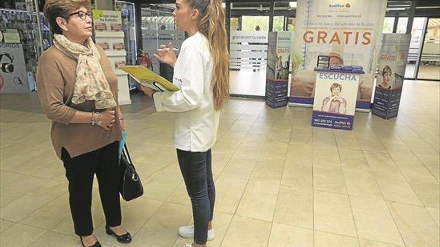 La campaña de concienciación sobre la importancia de la salud auditiva de Audifón logra un gran éxito en Badajoz