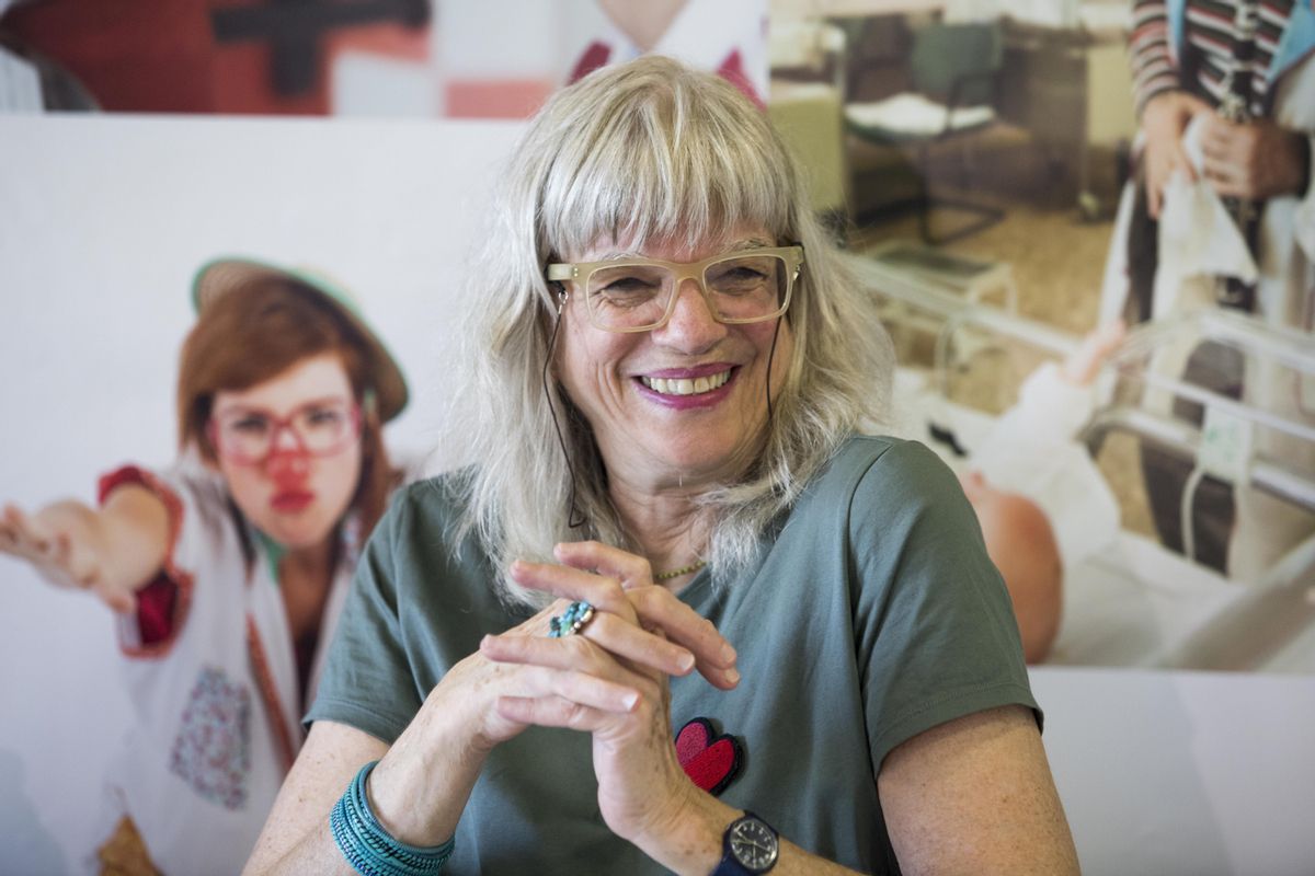 Caroline Simonds, fundadora de Le Rir Médecin, primera asociación de payasos de hospital de Europa.