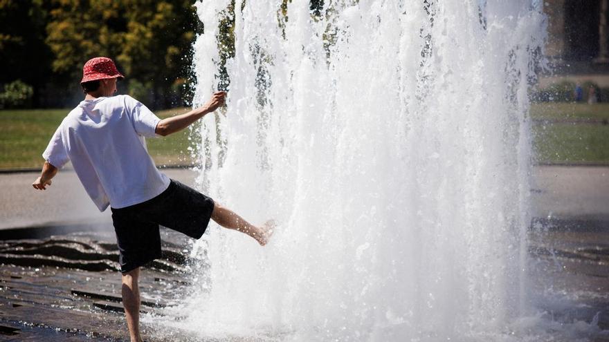 Calor sofocante este miércoles en Andalucía: Aemet eleva a naranja los avisos en cuatro provincias y deja en amarillo una quinta