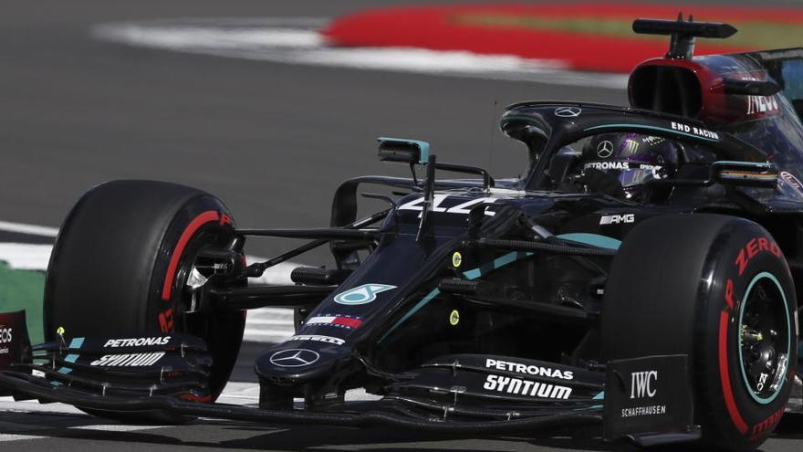 Una imagen del británico Lewis Hamilton en Silverstone.