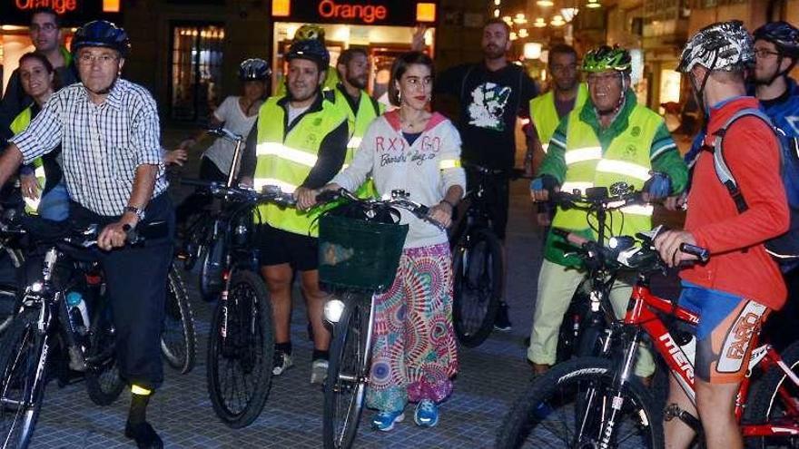 Los ciclistas volvieron tomar ayer las calles de Pontevedra. // R. V.