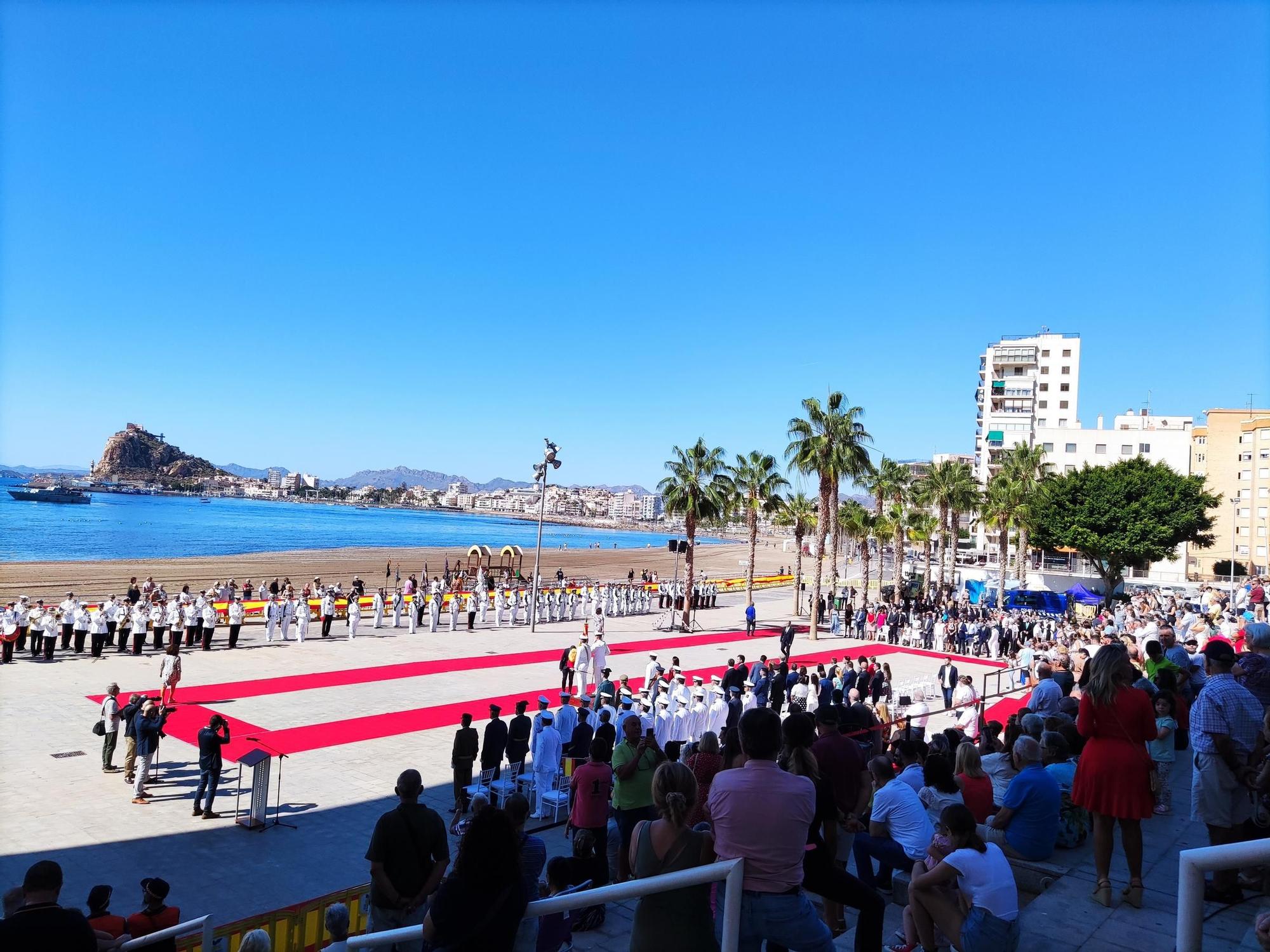 Jura de Bandera para personal civil en Águilas