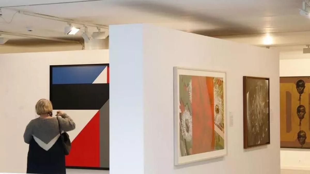 Exposición de la Fundación Bancaria Caja de Ahorros de Asturias en el Museo Barjola de Gijón en 2019.