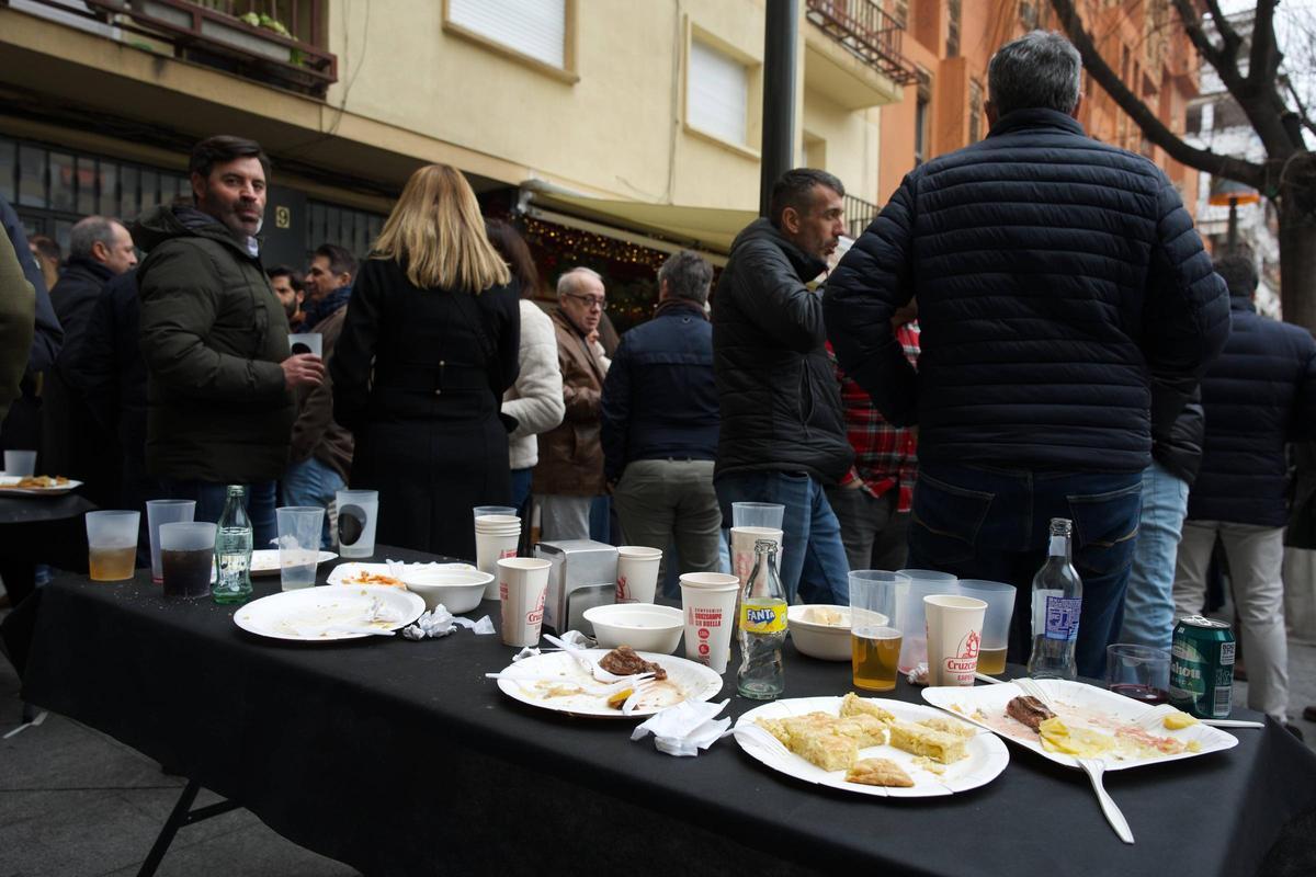 ¿Has estado de cañas en Badajoz? ¡Búscate en las fotos de la 'Tardevieja'!