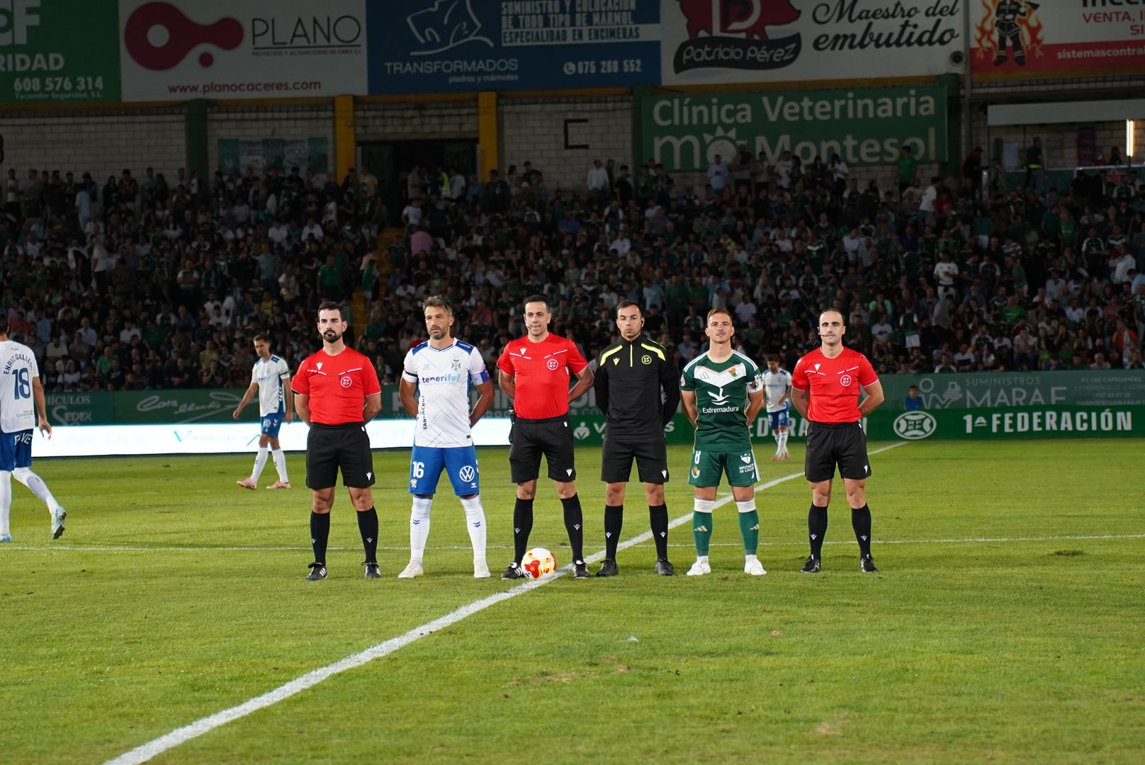 Las imágenes del Cacereño-Tenerife