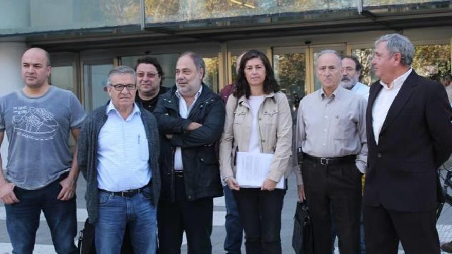 Denuncian al TSJ las ayudas de 5,2 millones a UGT, CC OO y patronal