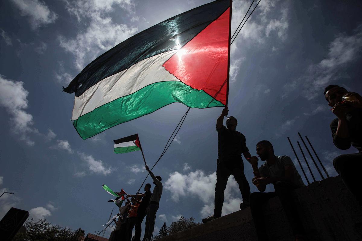 Israel prohíbe la bandera Palestina en espacios publicos – ANRed