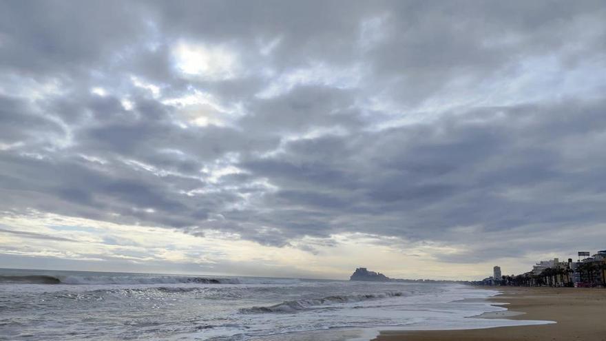Muere ahogado un joven de 27 años en la playa de Peñíscola