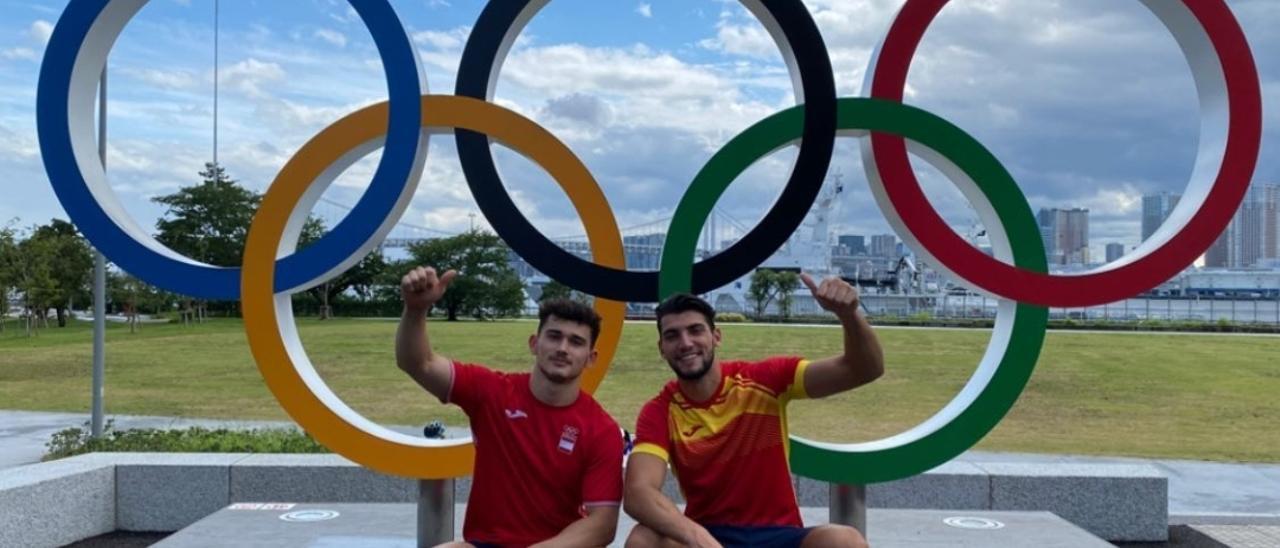 Nicolau y Rafa Mir, en la Villa Olímpica de Tokio.